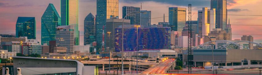 Skyscrapers in Dallas, TX, whose tenants can get bail bonds by a bail bondsman